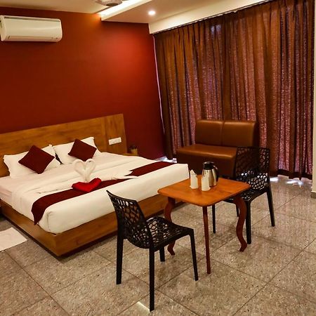 Hillfort Inn 苏丹巴特利 外观 照片